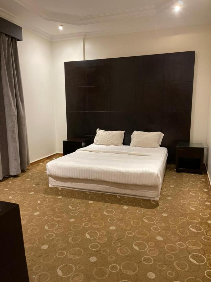 Manzel Aram 105-By Alazmi- Hotel Рияд Екстериор снимка