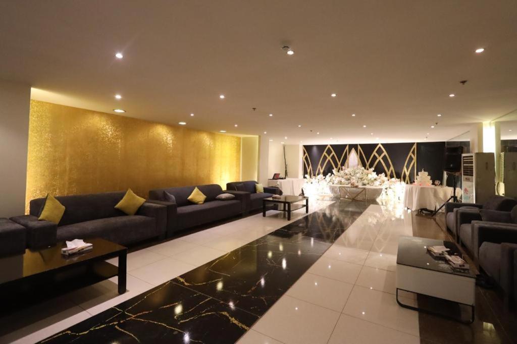 Manzel Aram 105-By Alazmi- Hotel Рияд Екстериор снимка